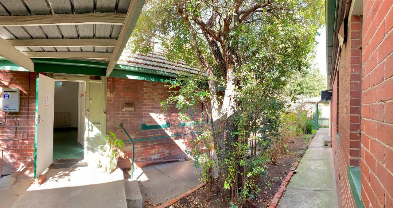 Hub Hostel Melbourne Exterior photo